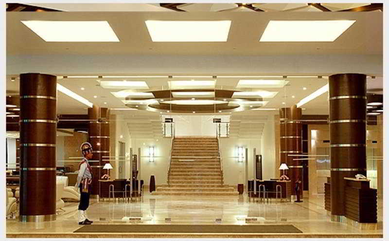 Trinity Hotel Bengaluru Zewnętrze zdjęcie